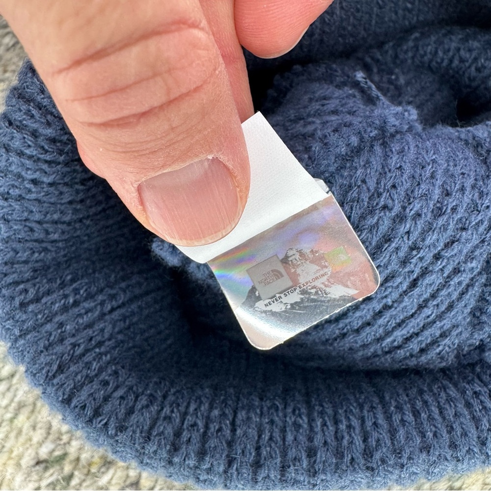 North Face Beanie with Pom Pom - Picture 8 of 9